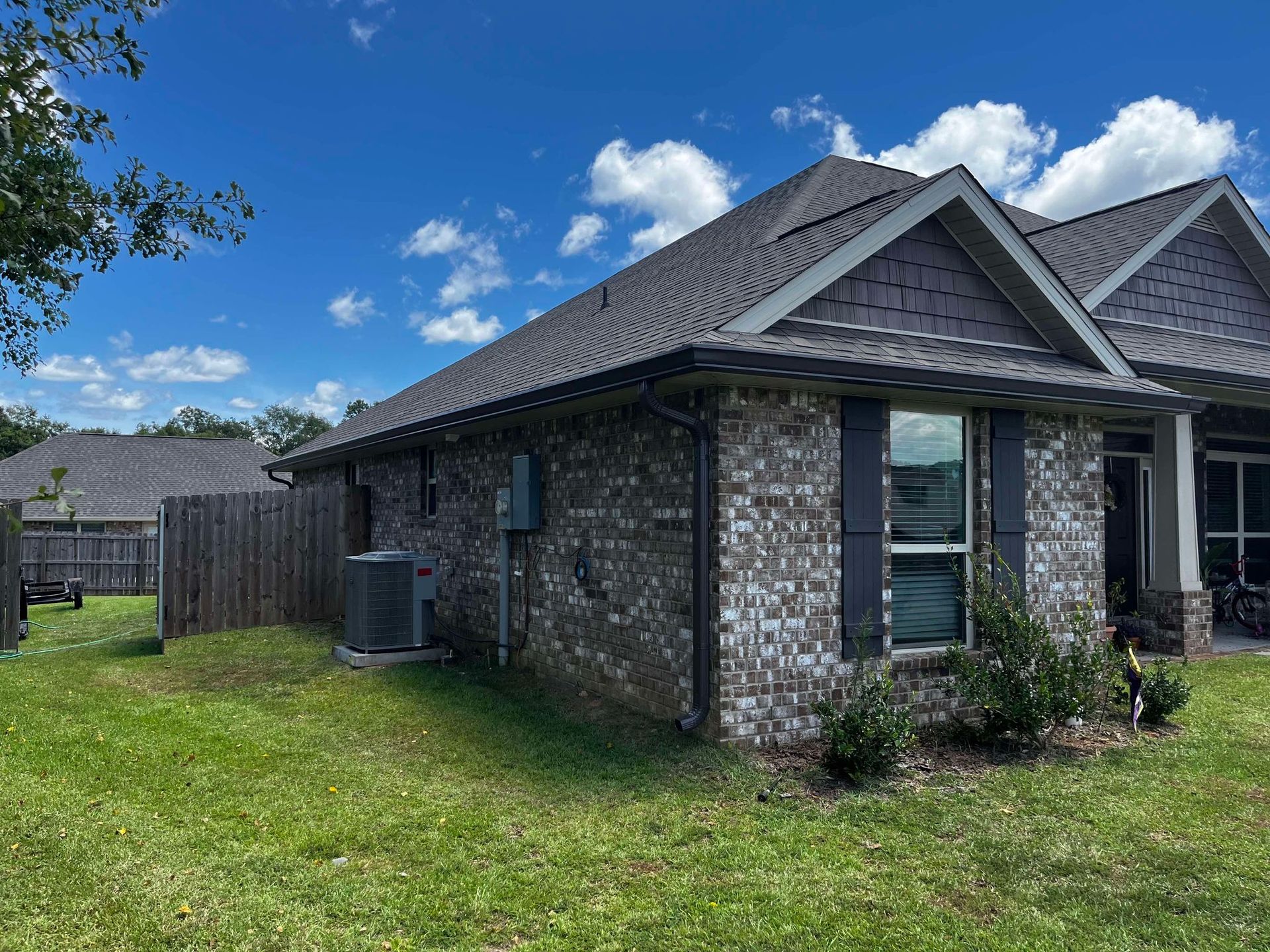 residential gutter installation | Bay Minette, AL | Southern Gutters LLC