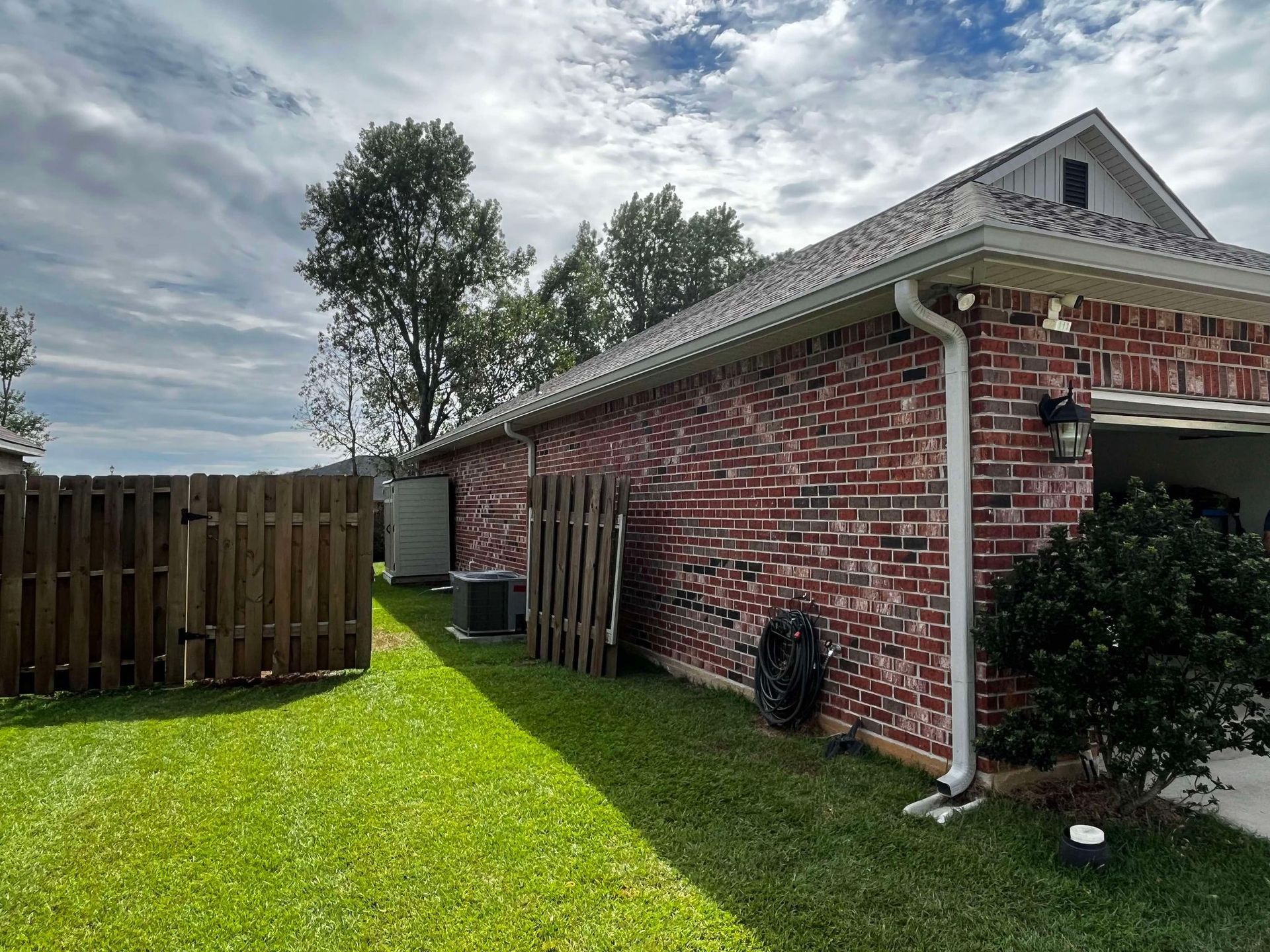 residential gutter installation | Biloxi, MS | Southern Gutters LLC