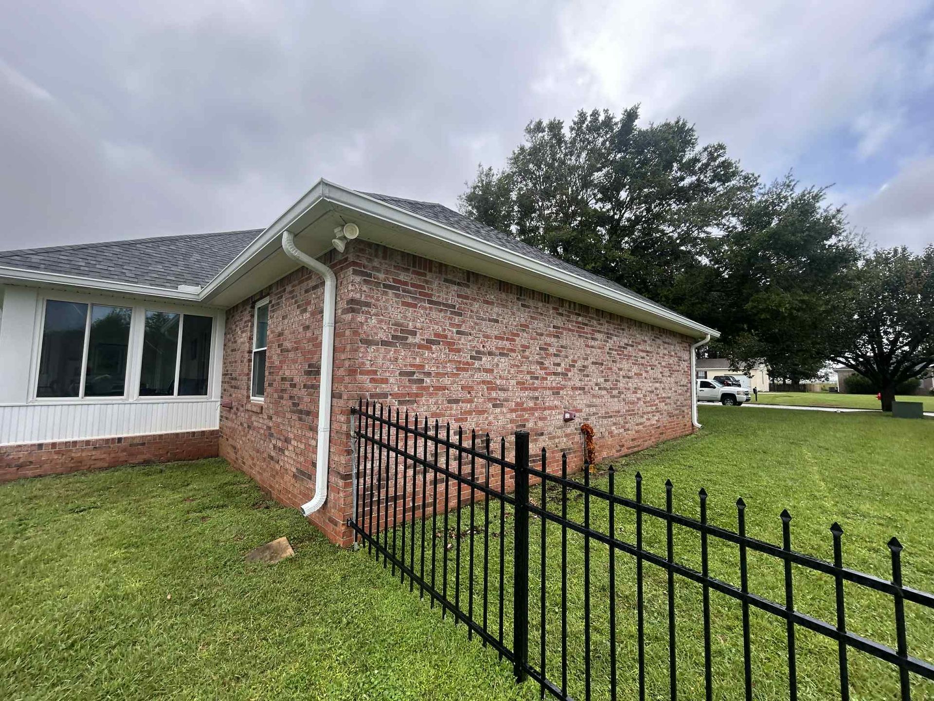 residential gutter installation | Mobile, AL | Southern Gutters LLC