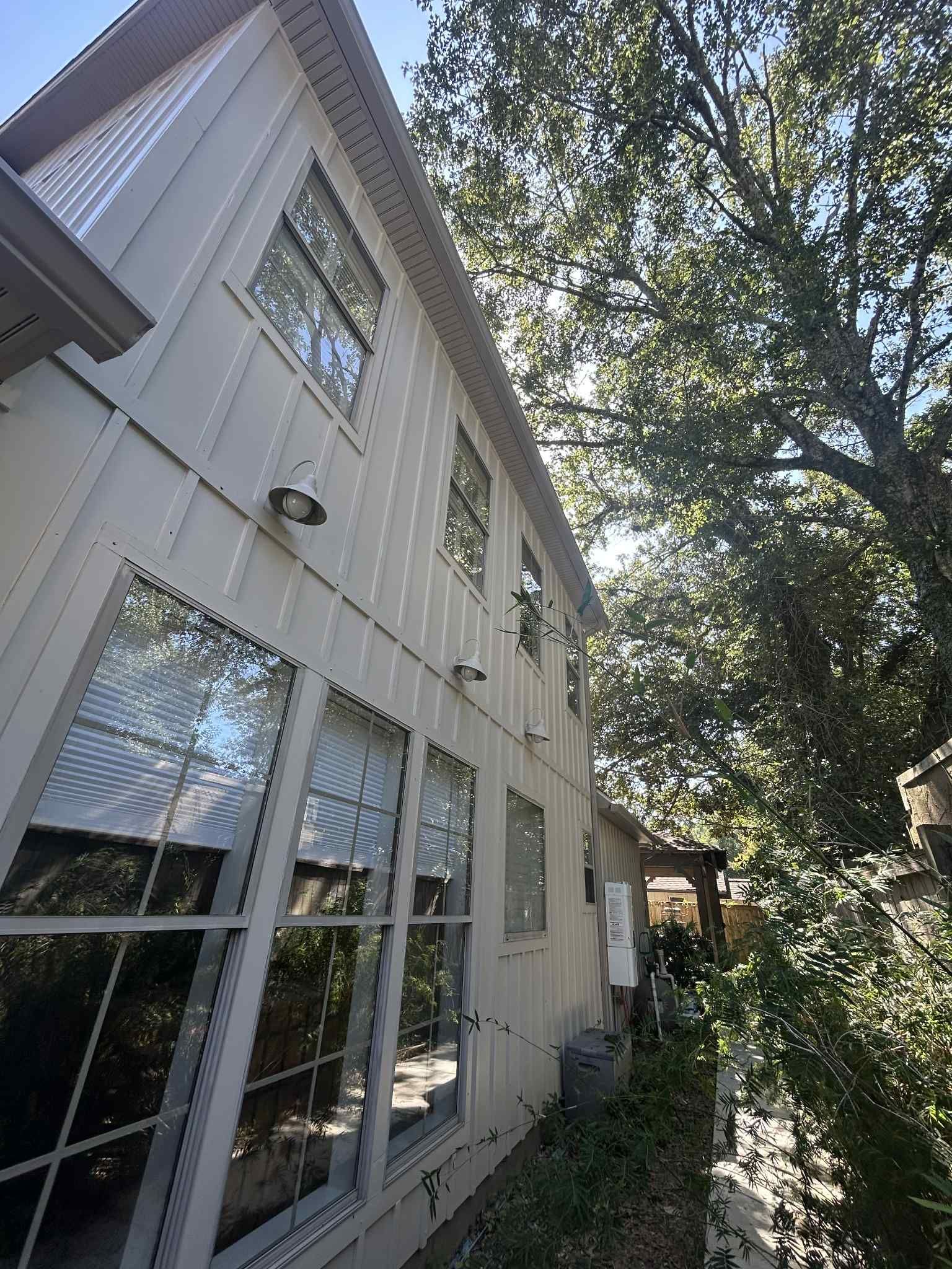 residential gutter installation | Mobile, AL | Southern Gutters LLC