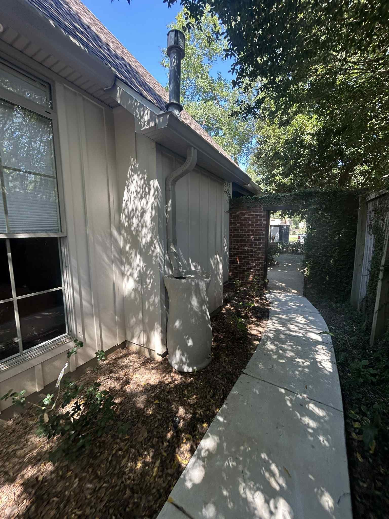 residential gutter installation | Mobile, AL | Southern Gutters LLC