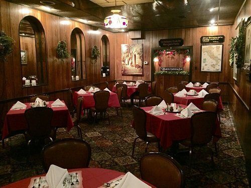 Dinring Room | Charleston, WV | Fazio's Italian Restaurant