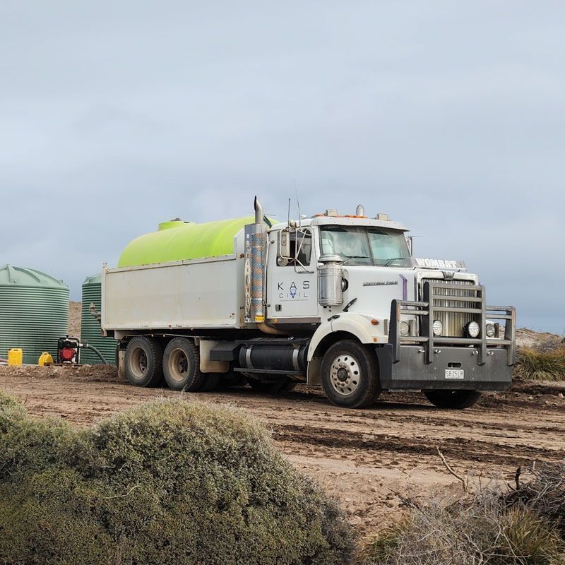 10,000L slip-on water cart