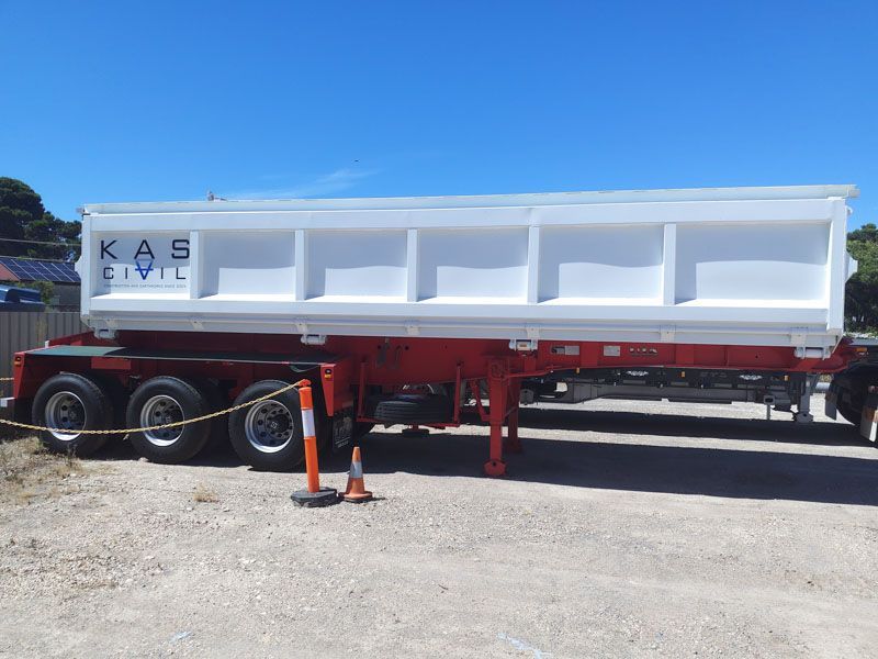 UTA Side tipper trailer