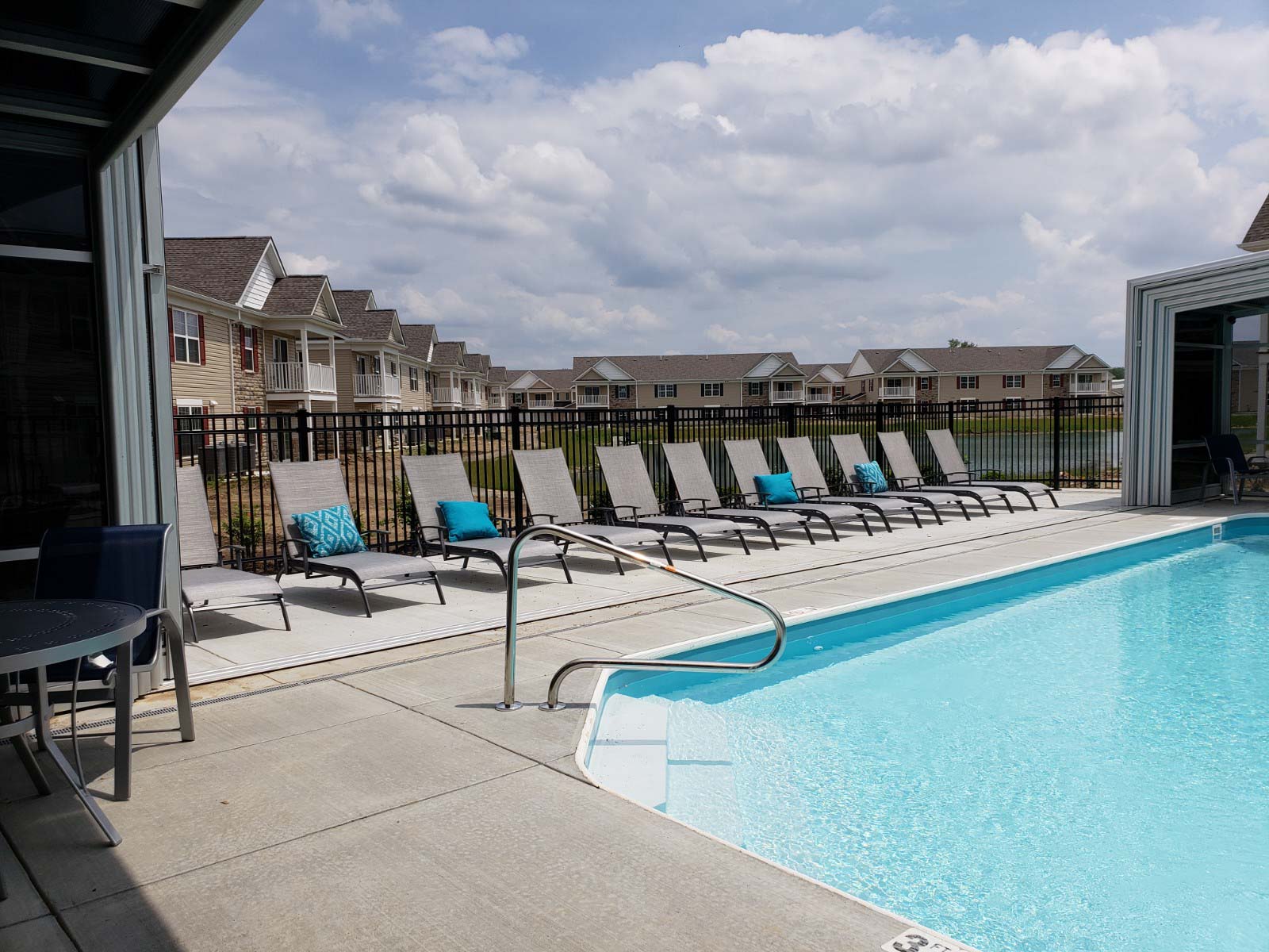 Gallery The SQUARE at Latham Park Apartments, Hilliard, OH