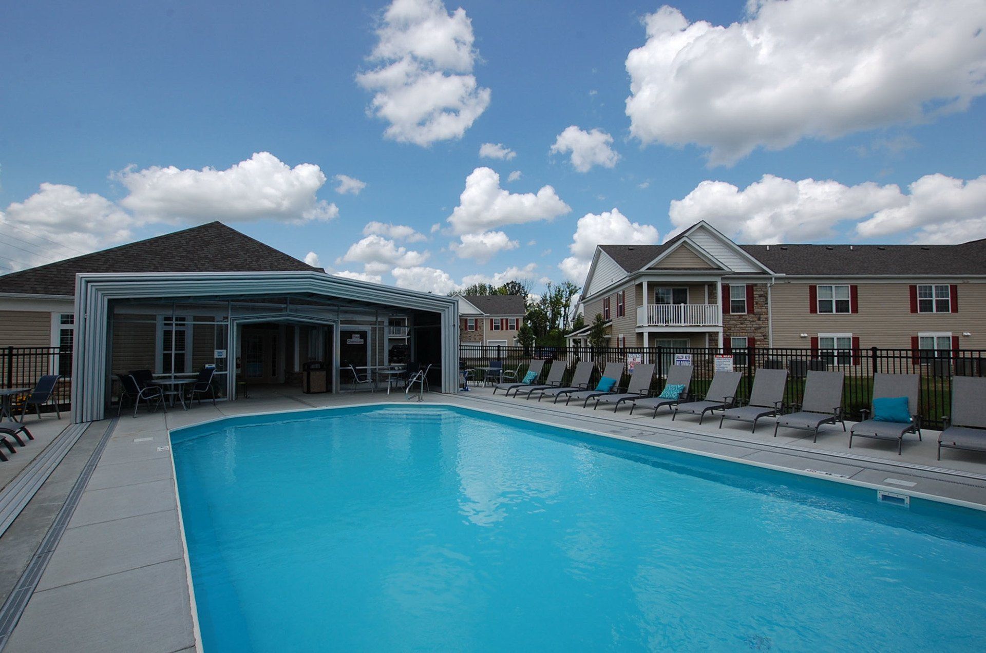 Exterior and Clubhouse Photos