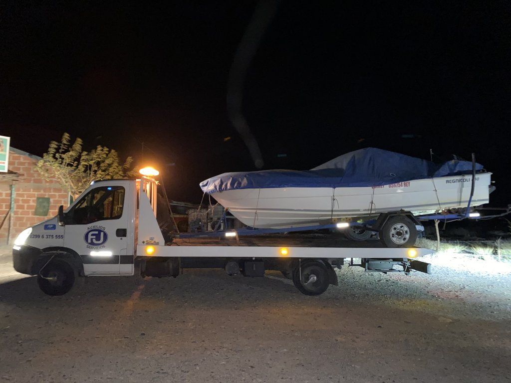 FJ AUXILIOS, REMOLQUES, TRASLADOS Y SERVICIOS