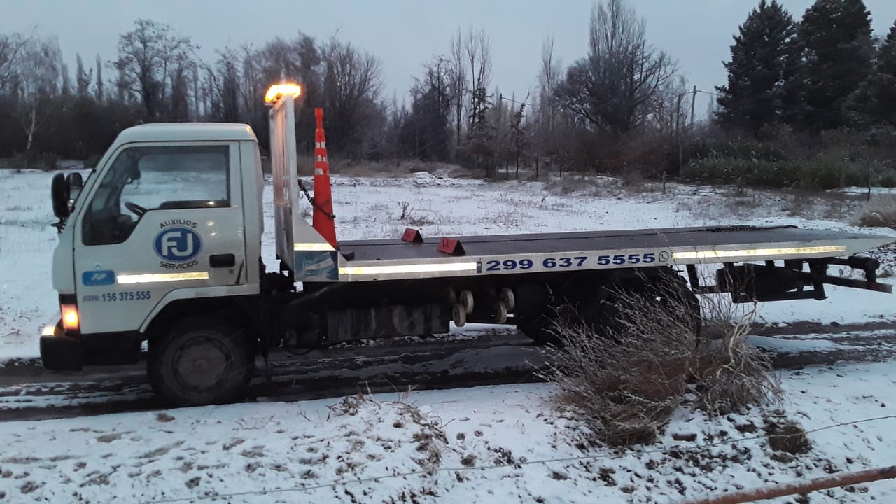 FJ AUXILIOS, REMOLQUES, TRASLADOS Y SERVICIOS