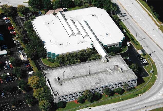 Anchor Glass — Industrial and commercial roofing in Tampa, FL
