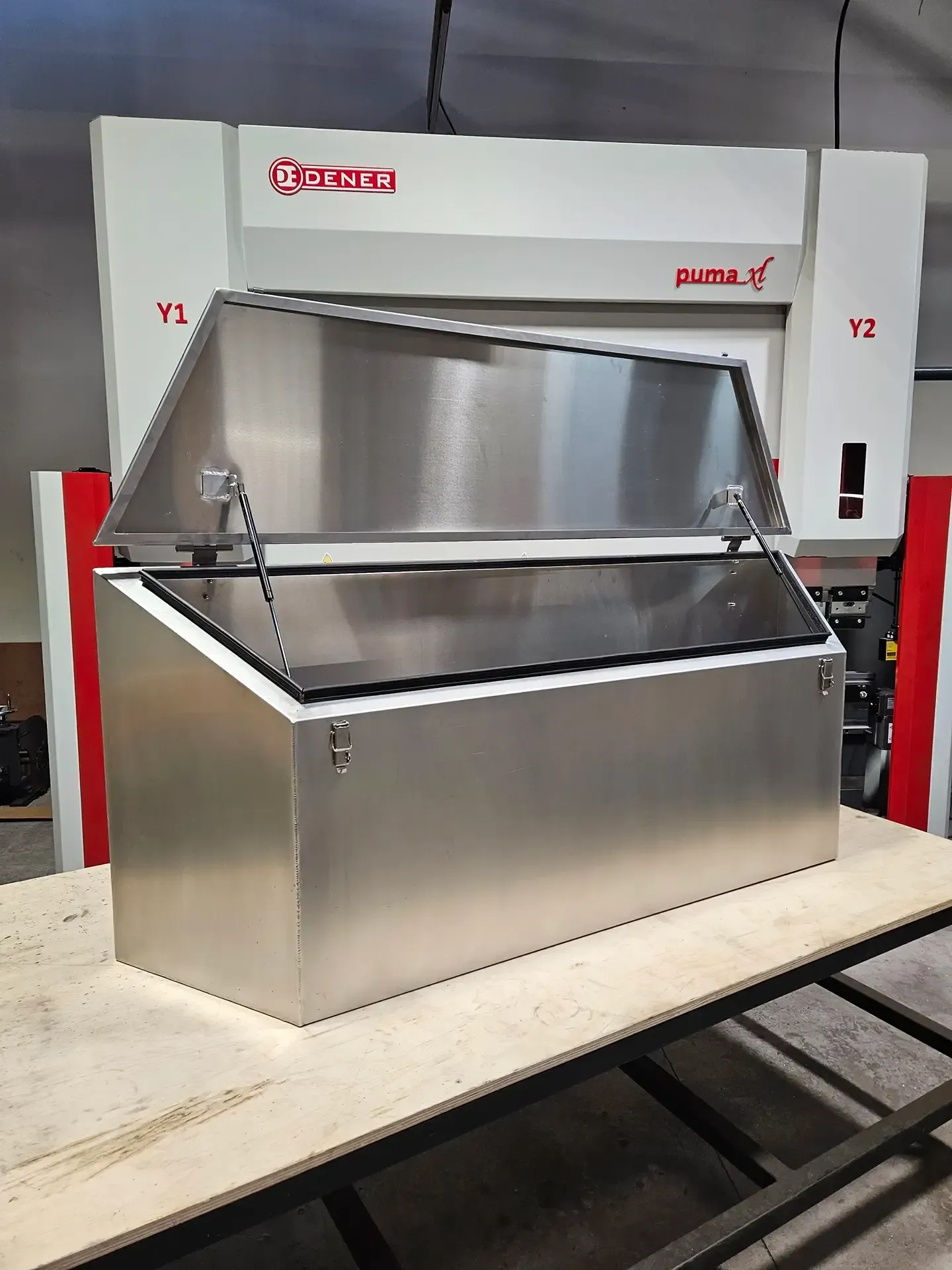 At OneFab, we provide end-to-end stainless and process engineering solutions for industrial, manufacturing, and production environments.