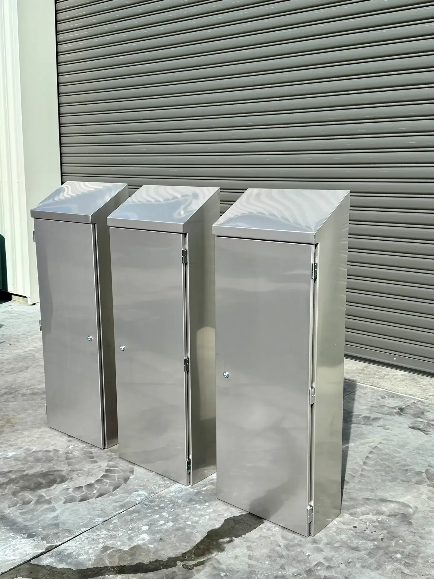 Hygienic stainless fabrication and process systems for food and dairy plants. Reliable, compliant, and built for efficiency and long service life.