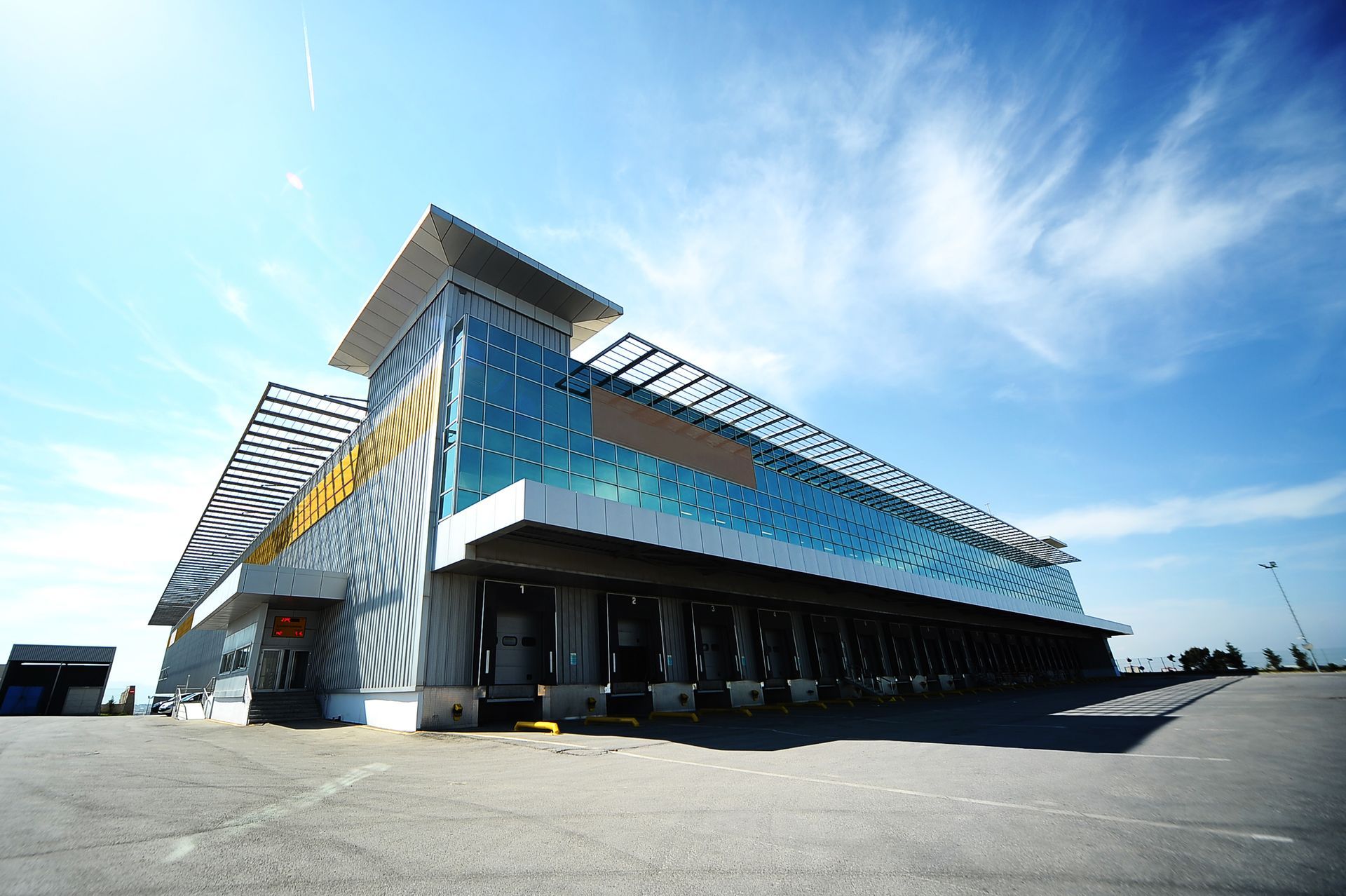 Warehouse Exterior — Chicago, IL — Tom Harris PUR Consulting LLC