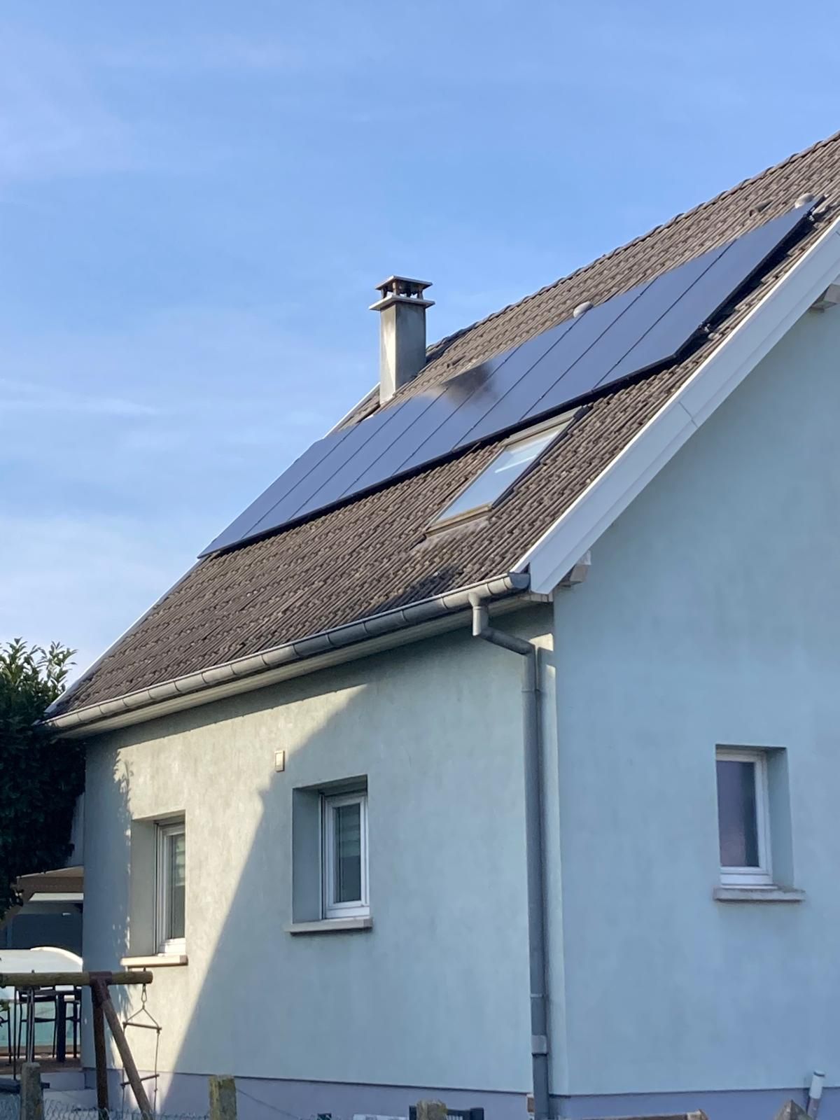 Installation d’un 9 KW avec onduleur centralisé Huawei plus optimiseur en Est-Ouest