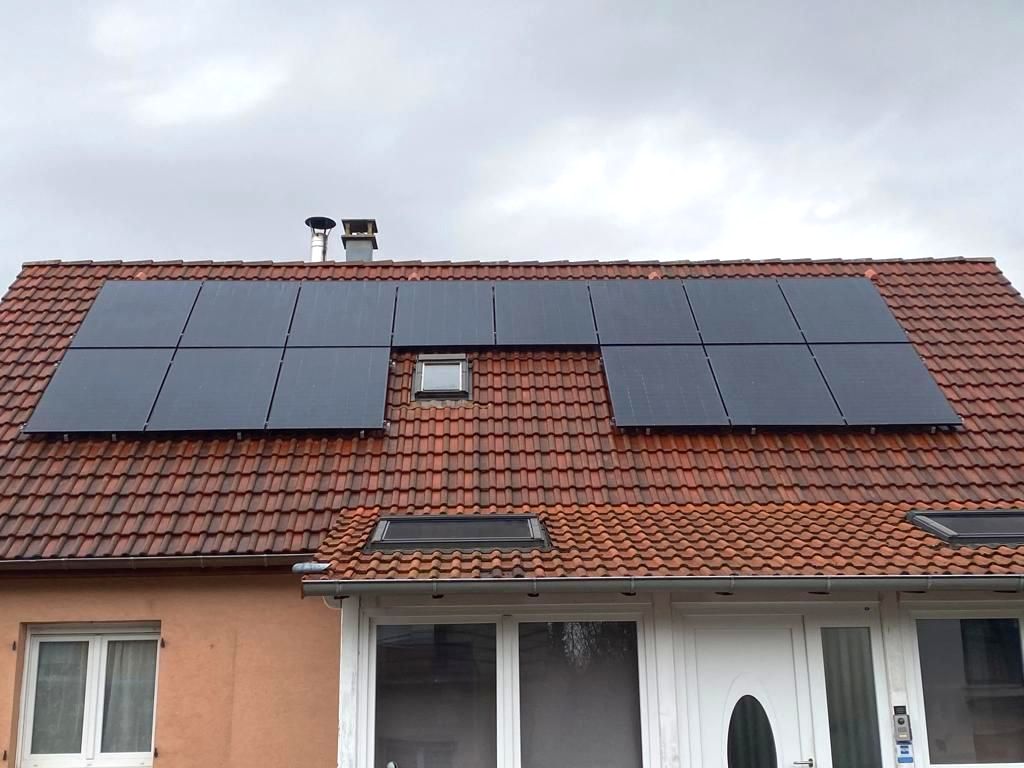 Installation d’un 6 kW 14 Panneaux de 425 WC par panneau