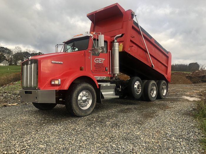 Griffith Excavating & Trucking's equipment image side view - Kenworth T800