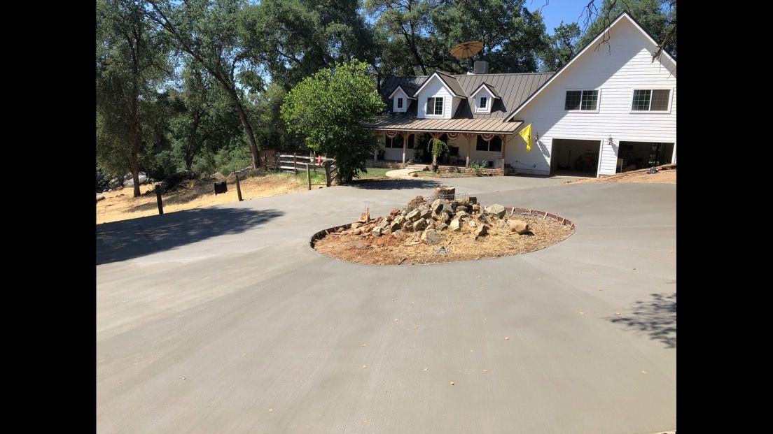 finished concrete driveway