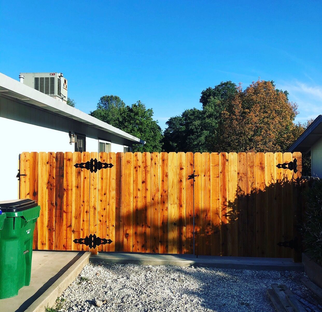 new yard fence to keep dog in