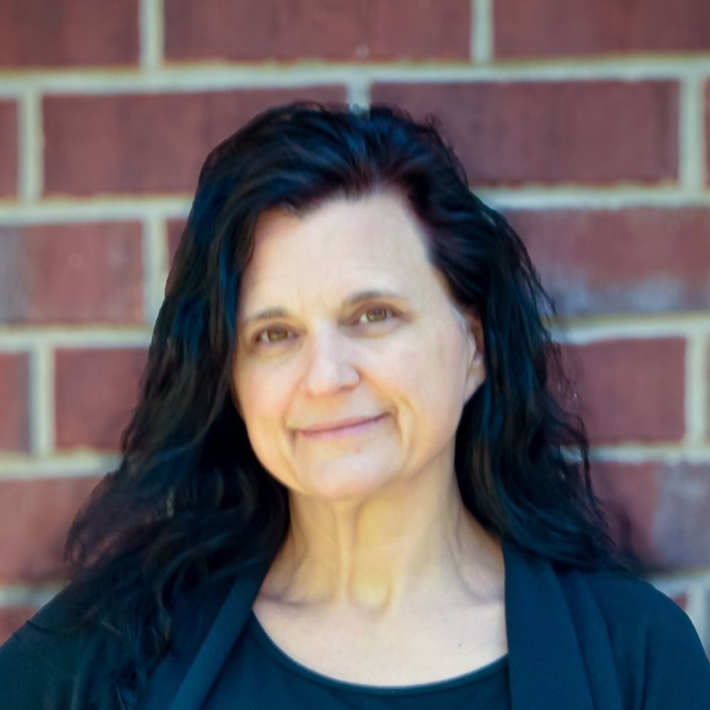 Headshot of Kimberly, Customer Service Representative