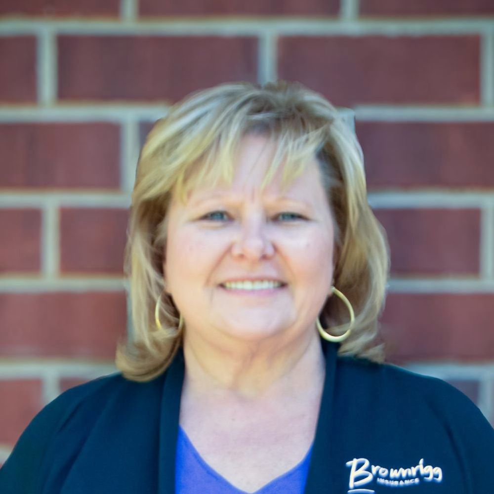 Headshot of Renee, Customer Service Representative