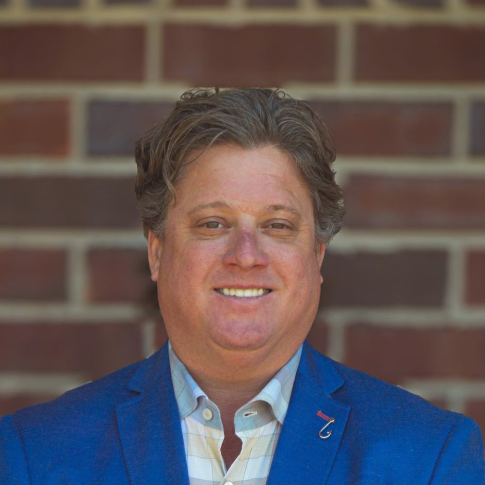 Patrick Rhoades headshot