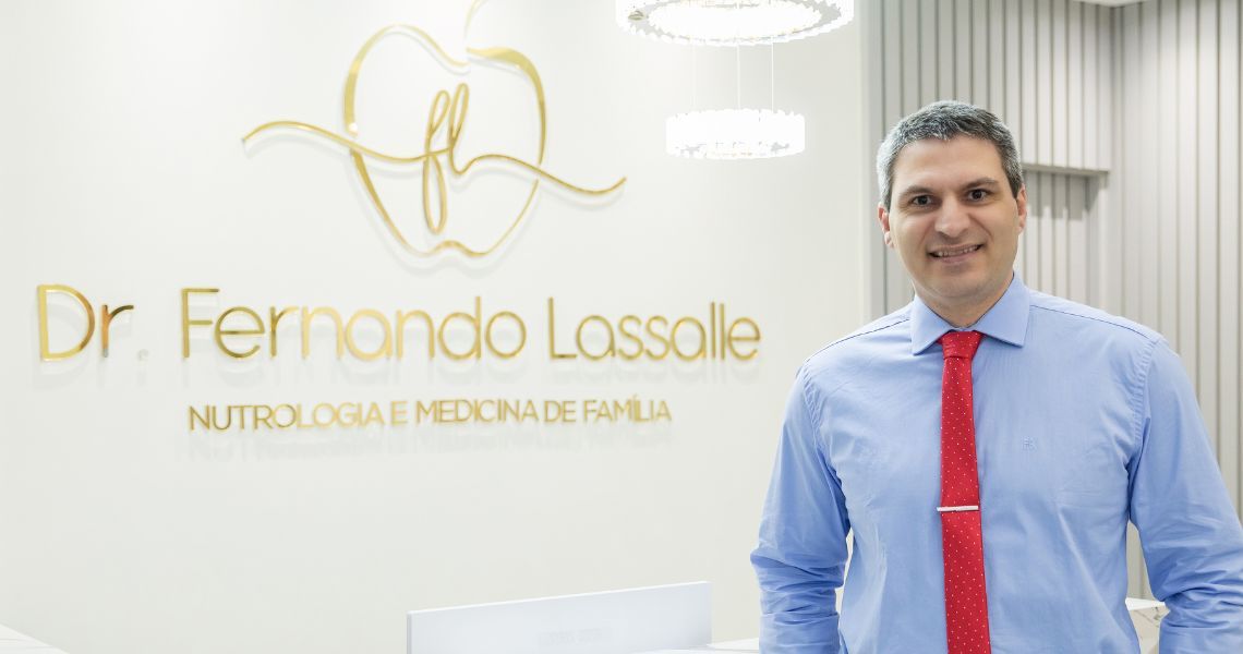 Dr. Fernando Lassalle - Médico Nutrólogo