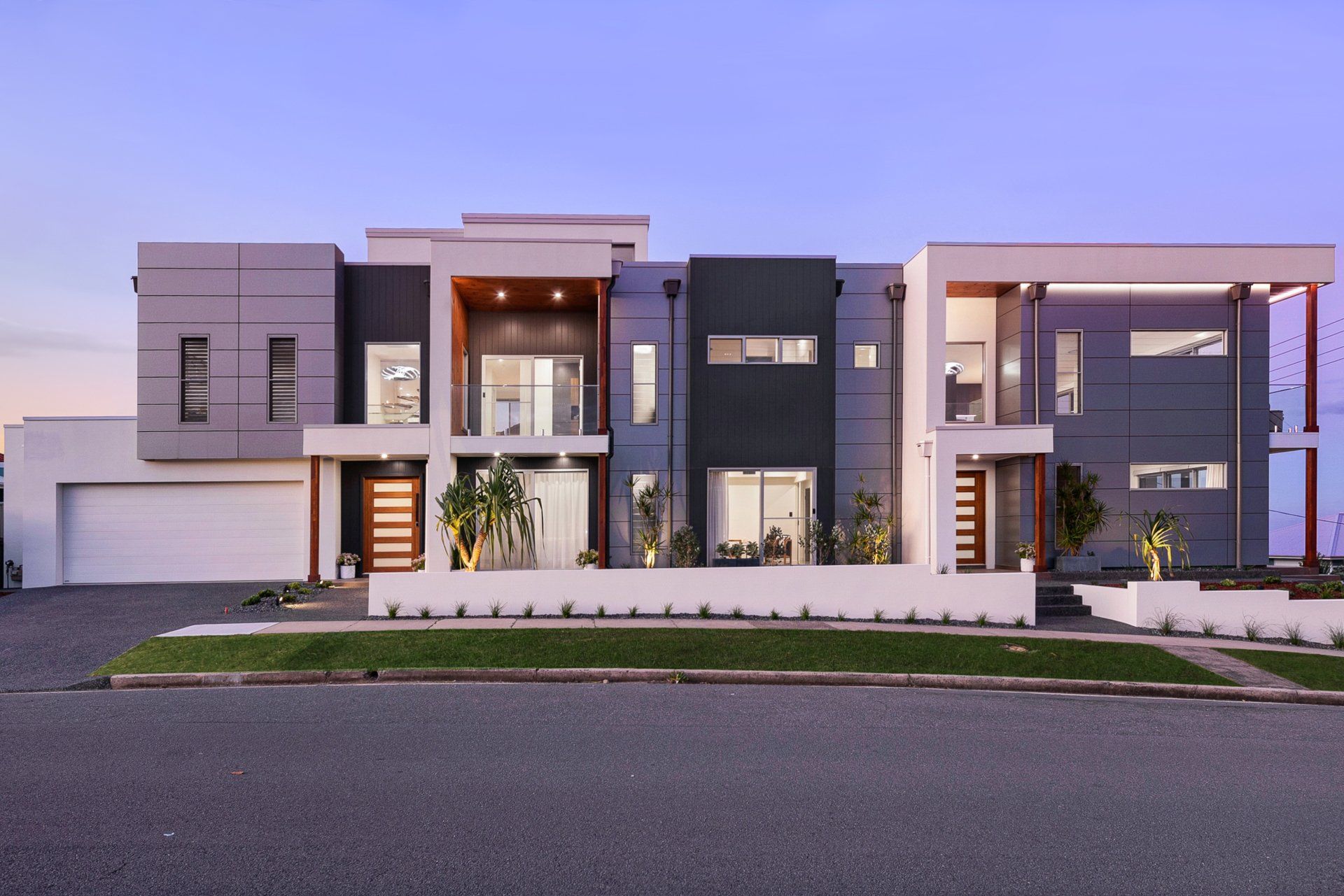 CUSTOM HOME DESIGN HOUSE