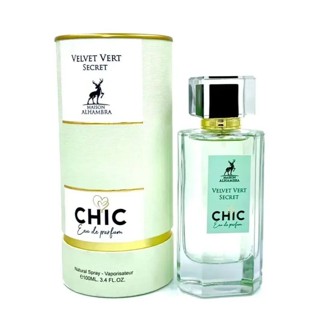 Frasco de perfume y su estuche cilíndrico; de color verde claro con ribete y texto dorados.