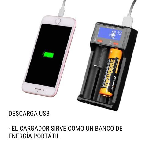 Cargador USB Fenix ​​ARE-D2 con batería interna. Cargador negro con pantalla azul y batería naranja.