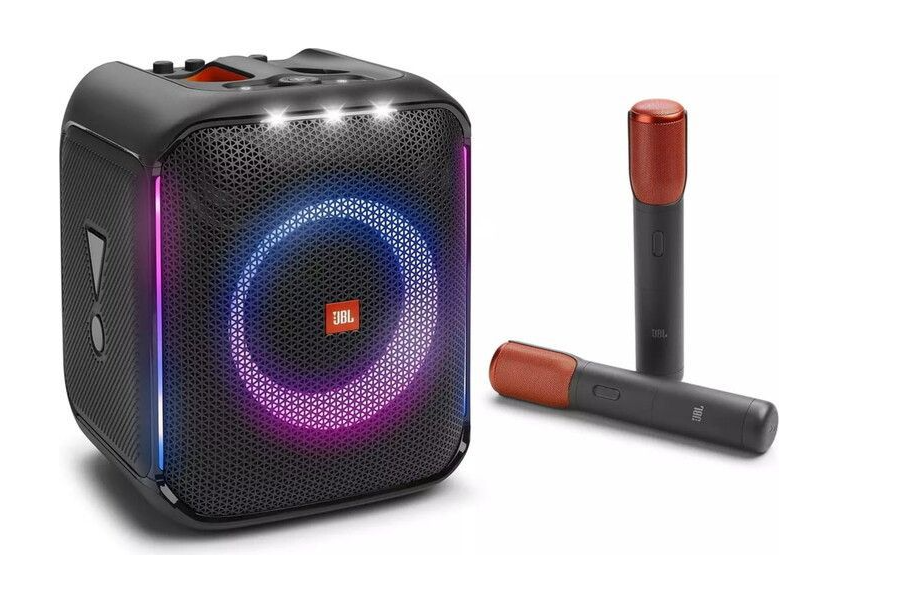 Una caja de fiesta JBL con dos micrófonos conectados.