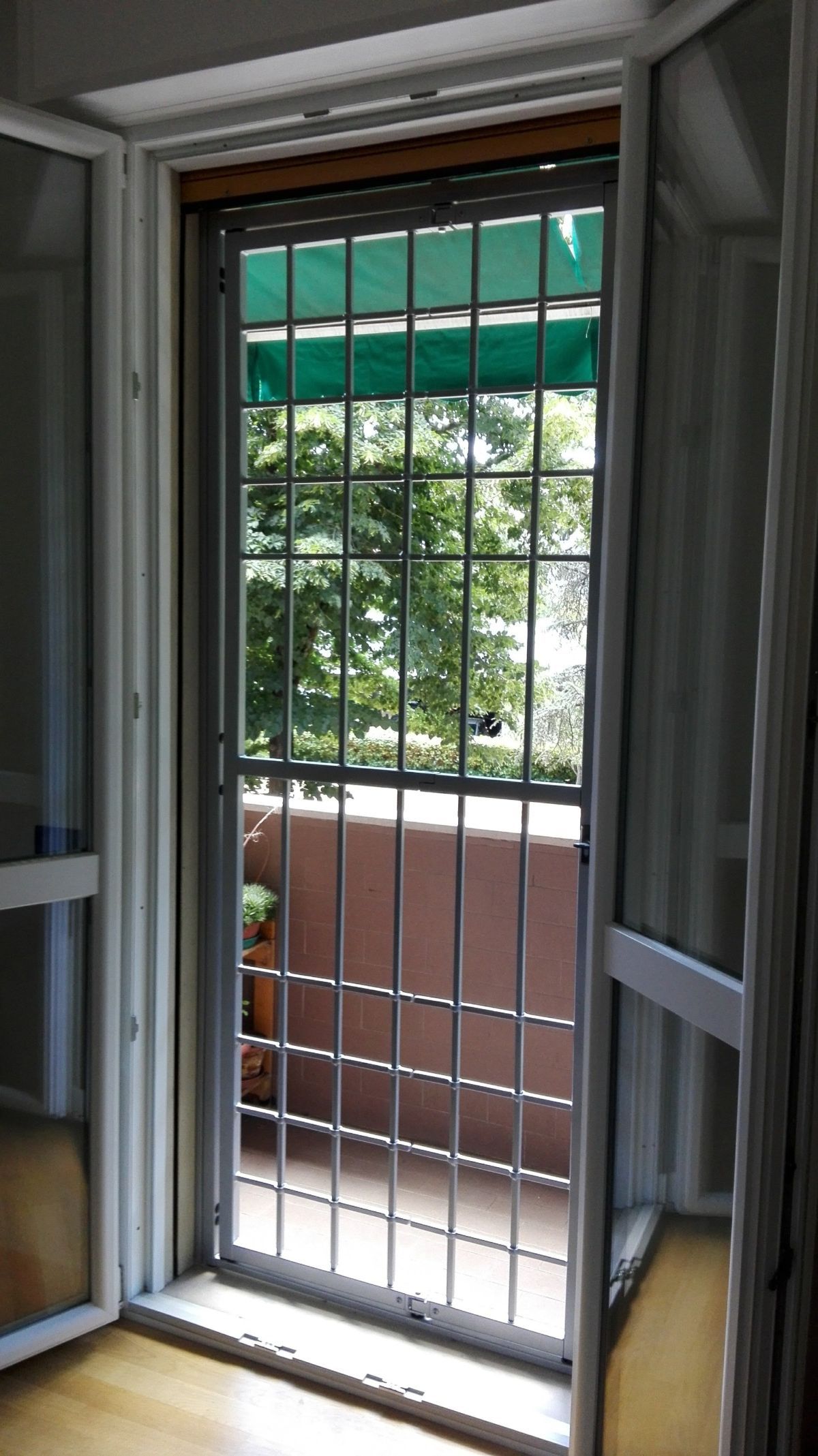 grata di sicurezza per porta