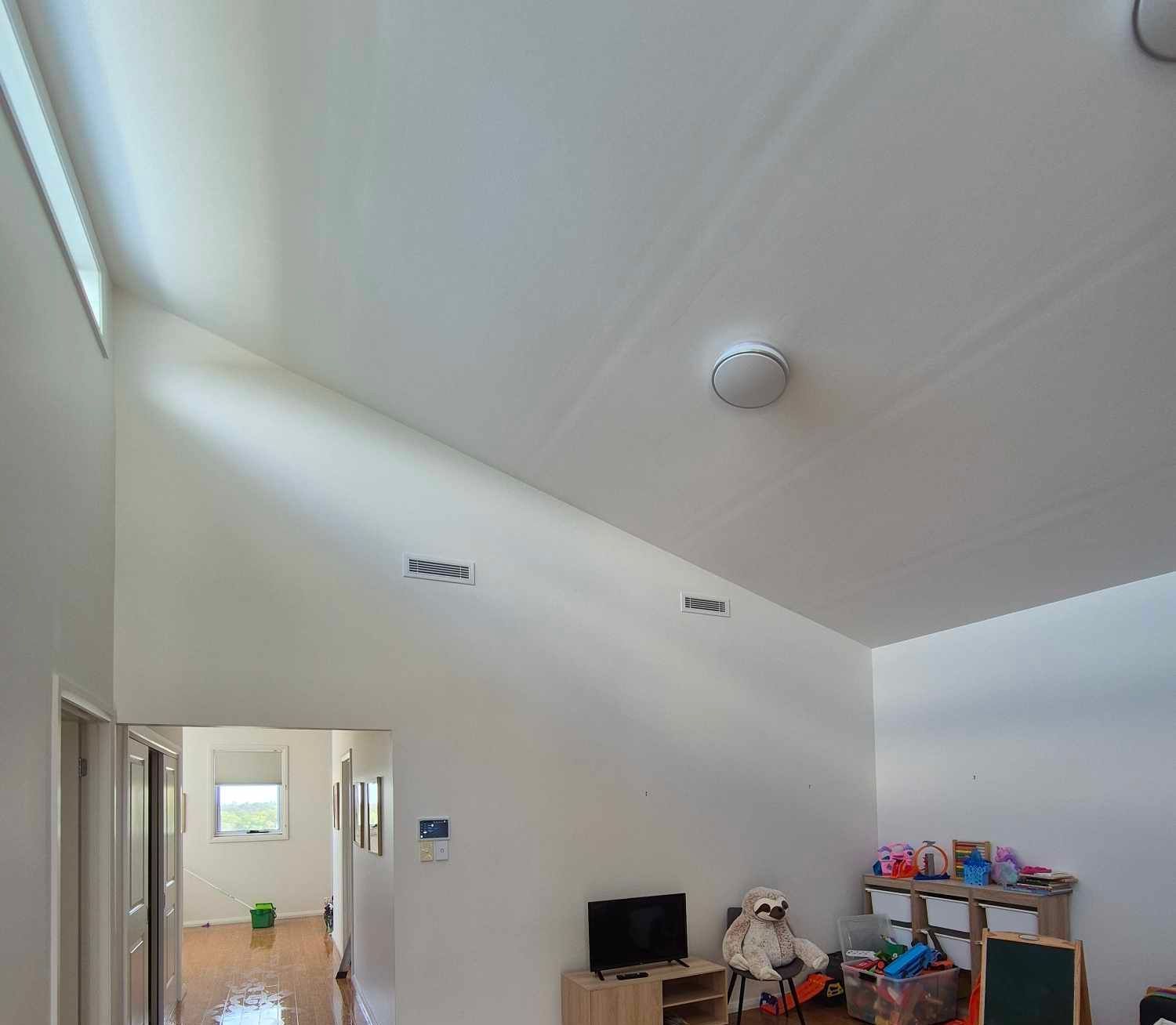 Ducted Air Conditioner — Rapidcool Air Conditioning & Electrical in Dapto, NSW