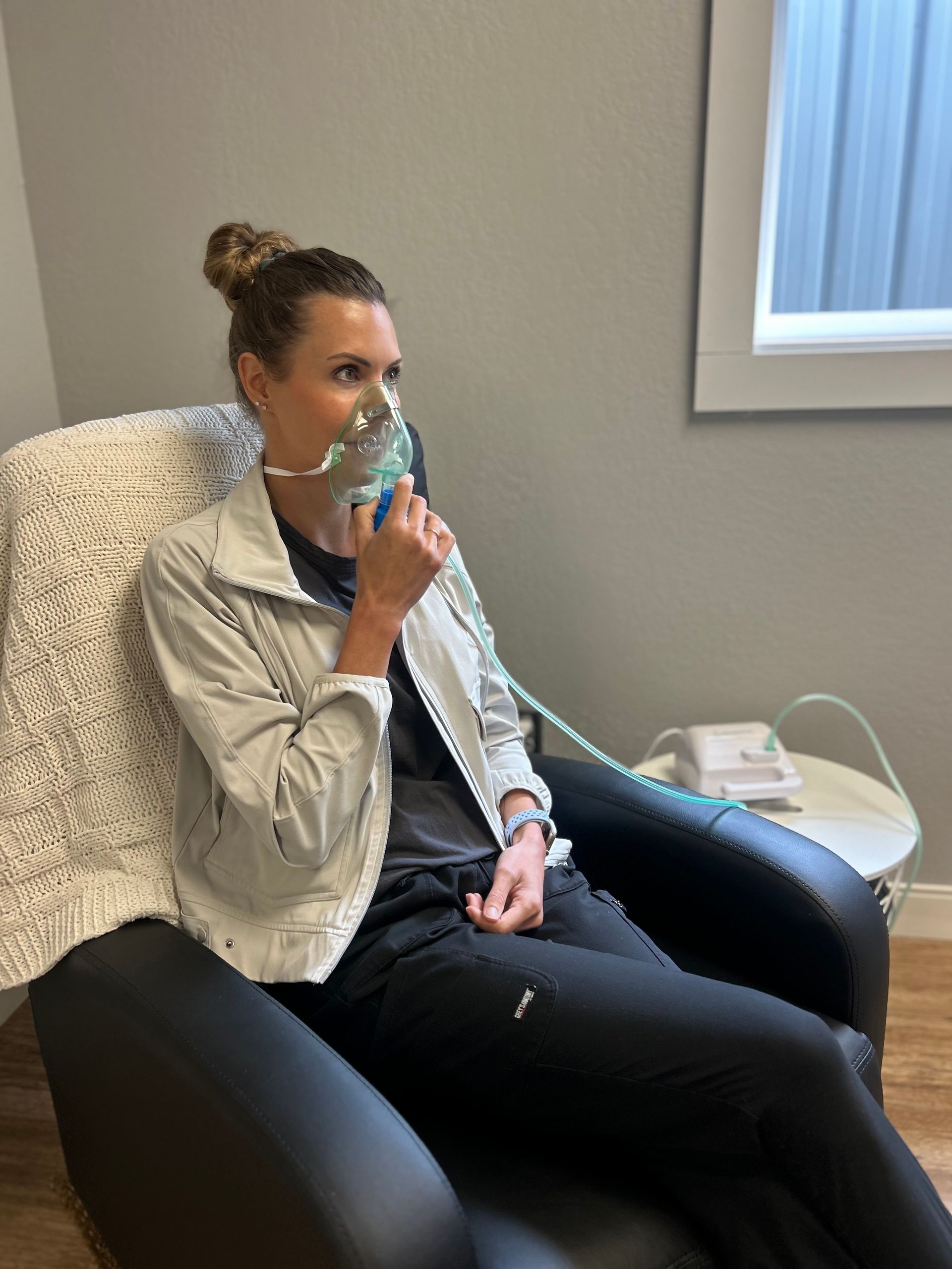 Vitamin Nebulizer Inhalation Therapy