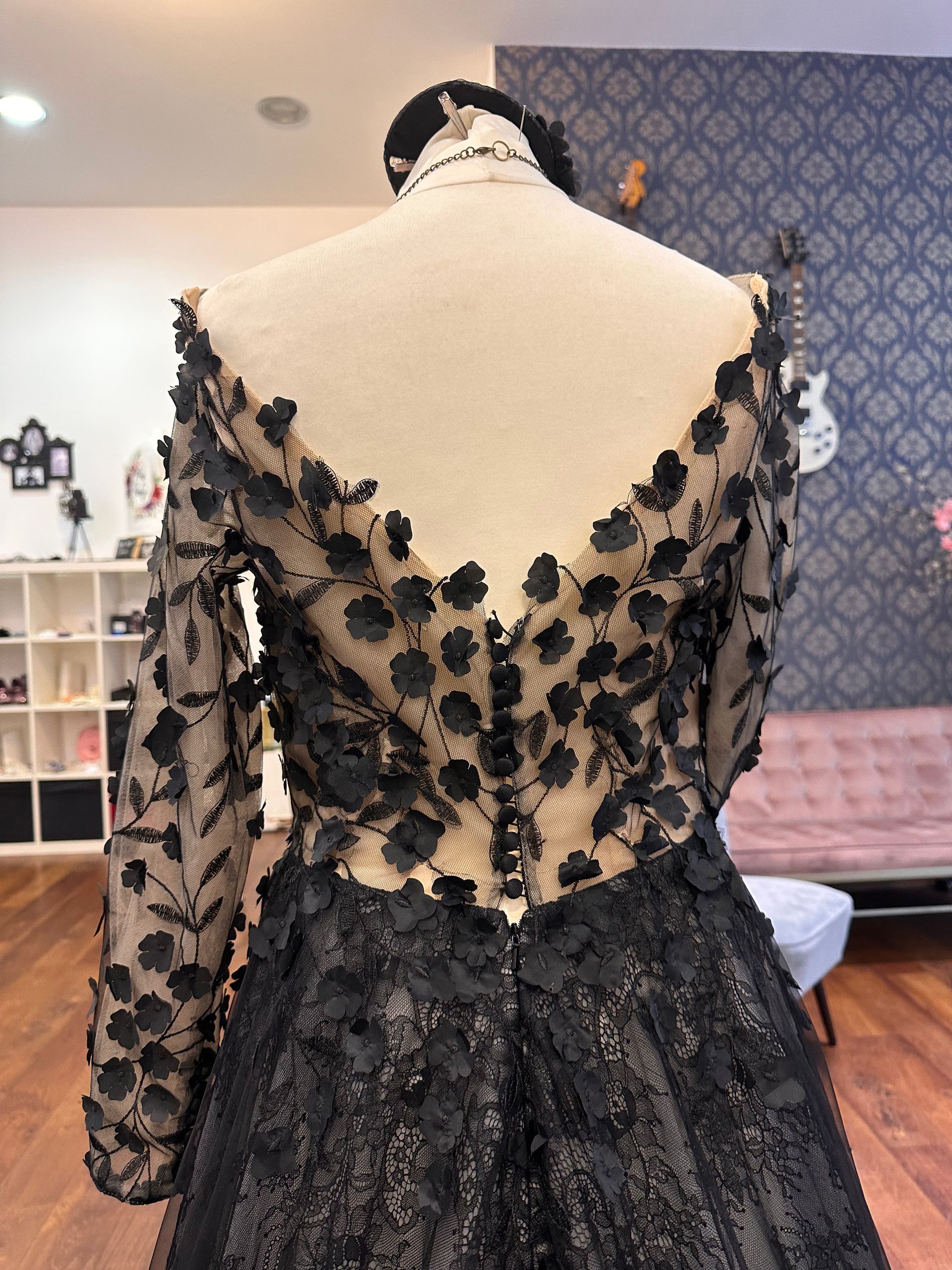 brautkleid Gothic Isabella hinten