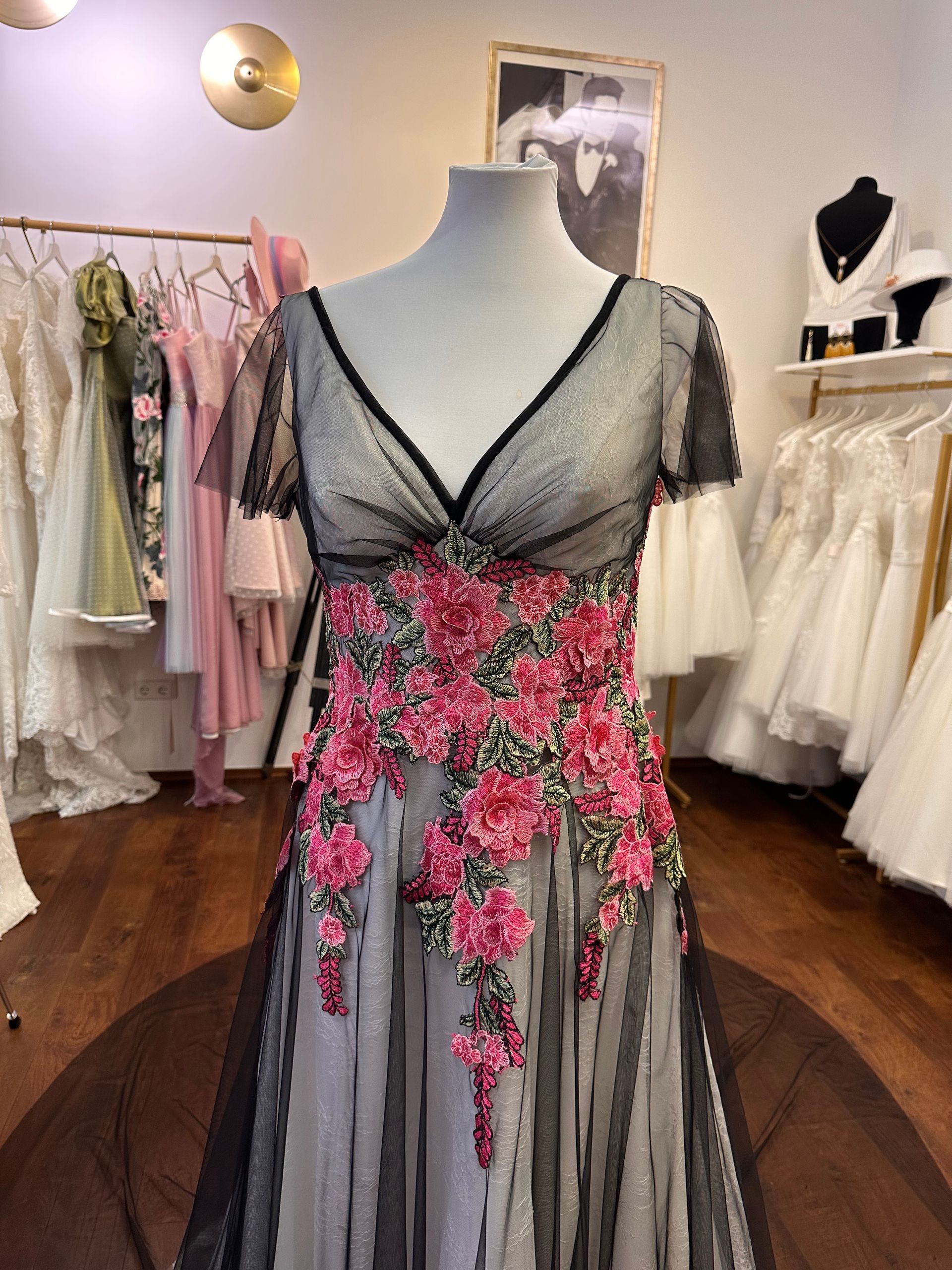 Brautkleid Gothic Isabella vorne
