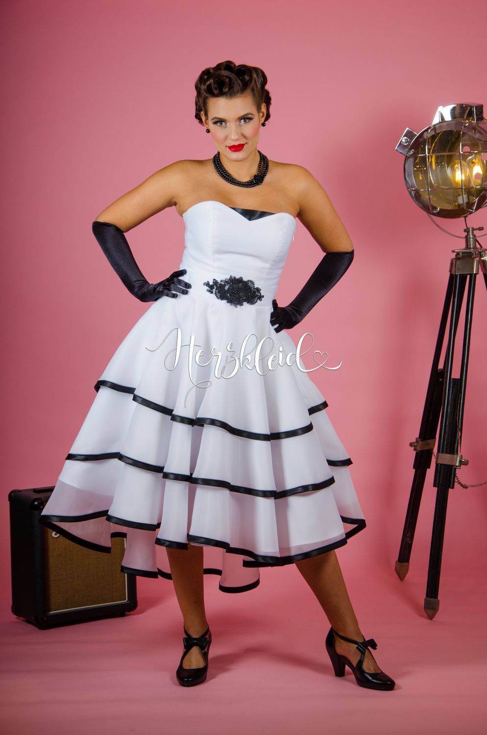 brautkleid Gothic Isabella hinten