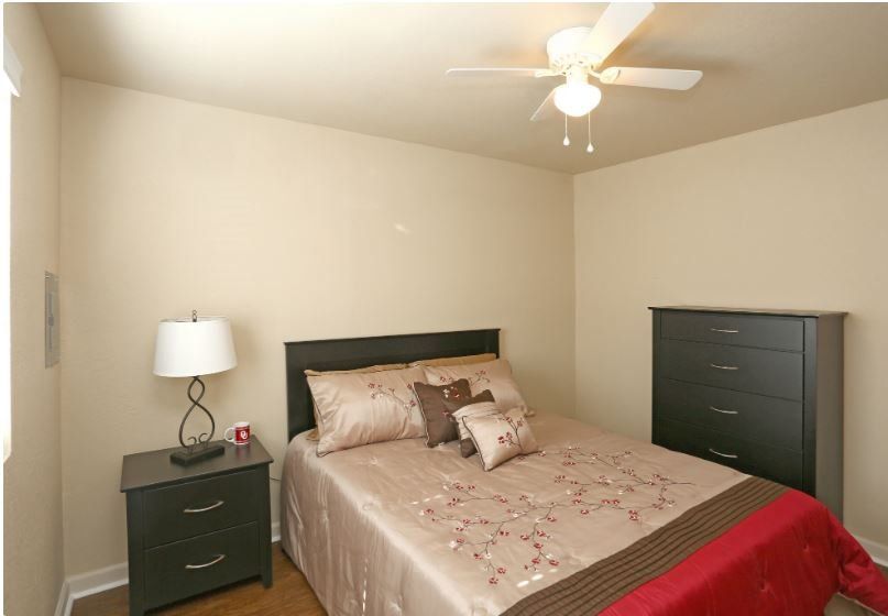 photo gallery of 2 bedroom units