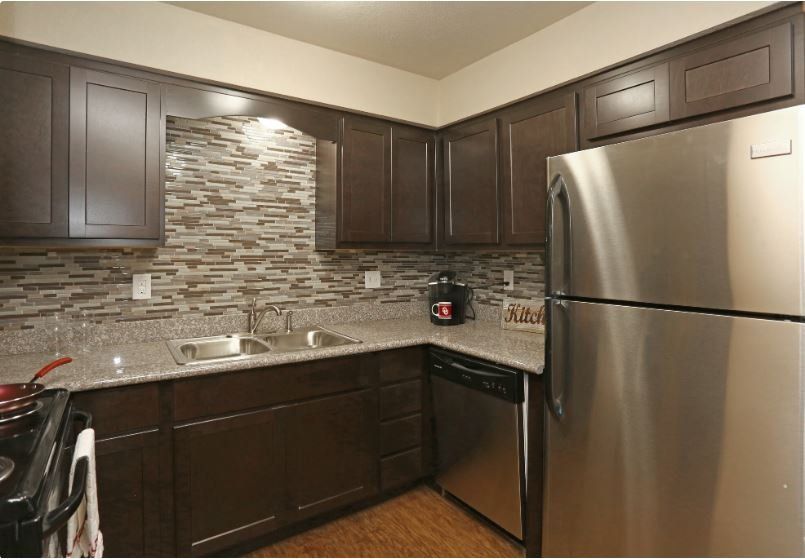 photo gallery of 2 bedroom units