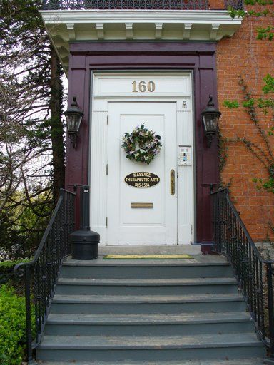 Delaware building front door