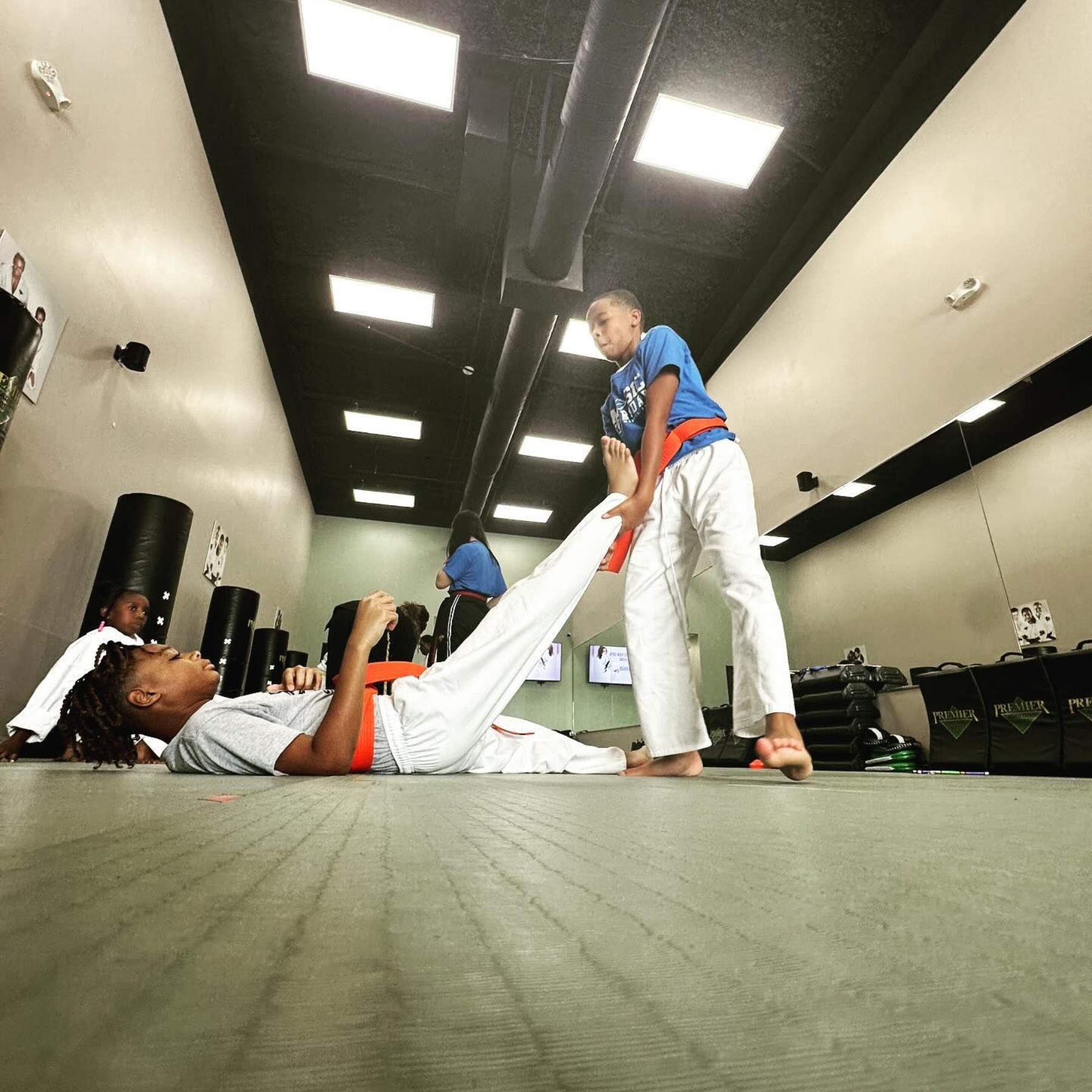 The word placeholder is on a gray background.