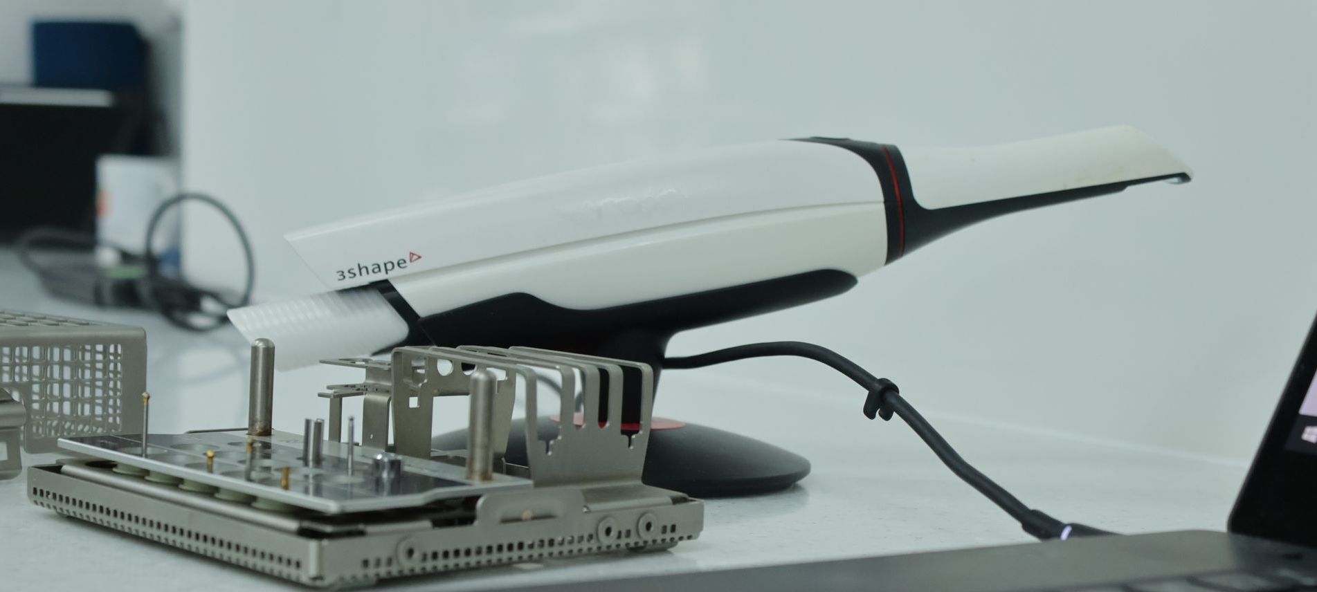intra oral scanning, for digital dentistry. 3 shape intra oral scanner