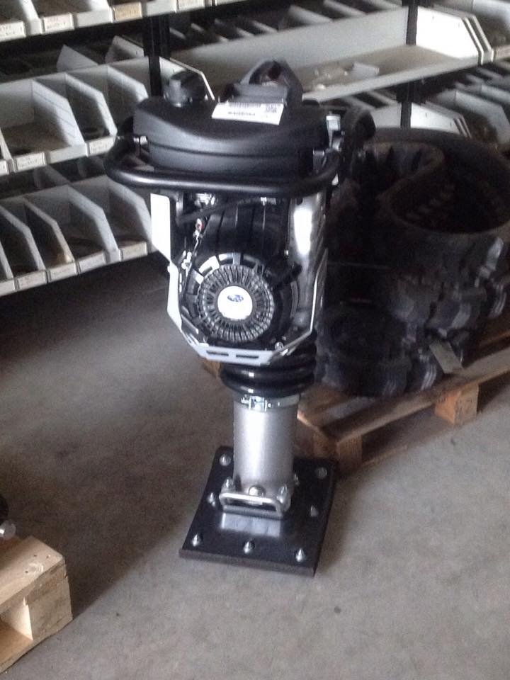 Compattatore terreno