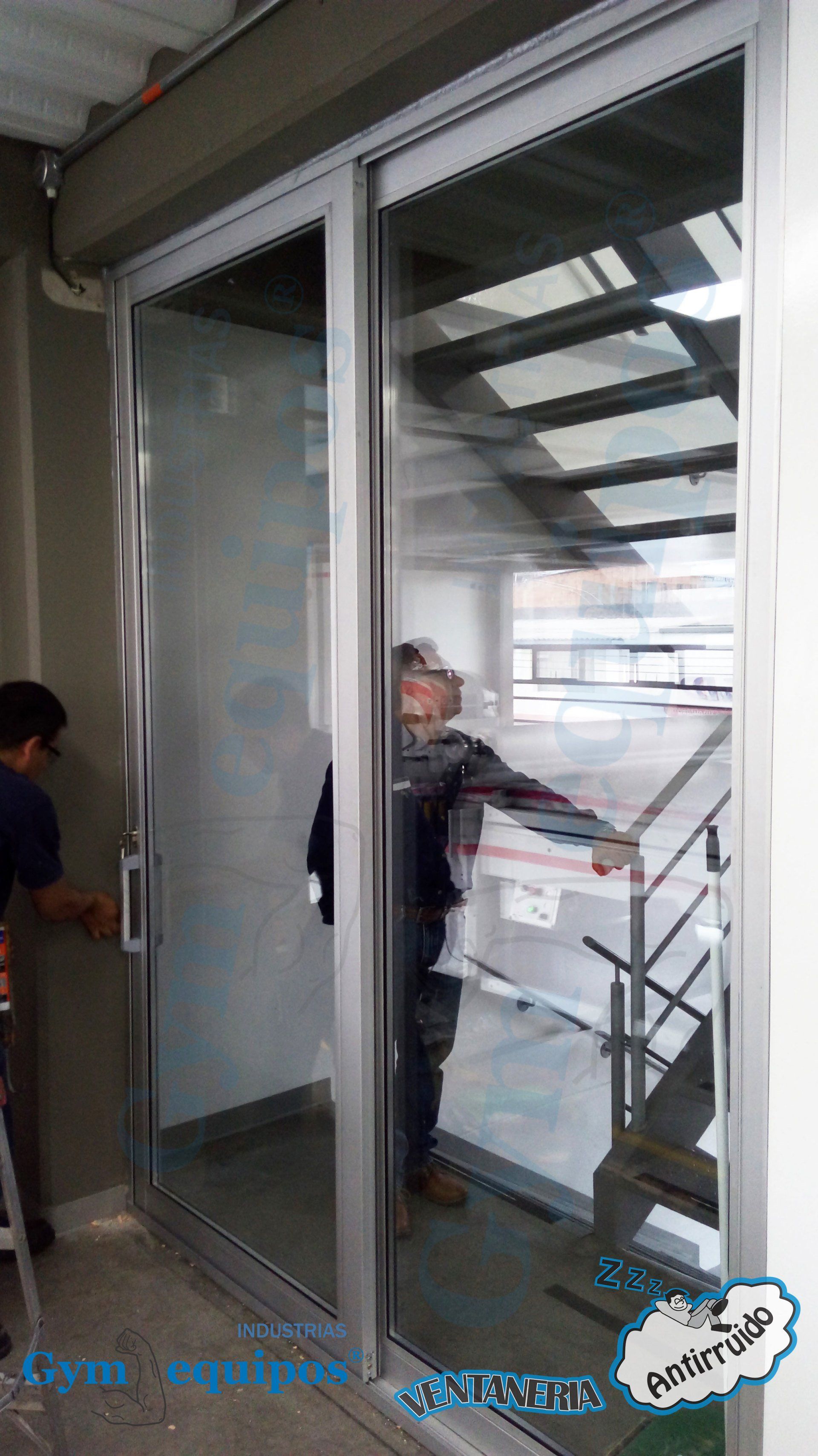 puerta corredera antiruido