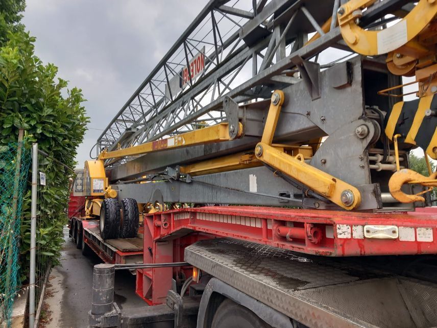 vendita gru edilizia