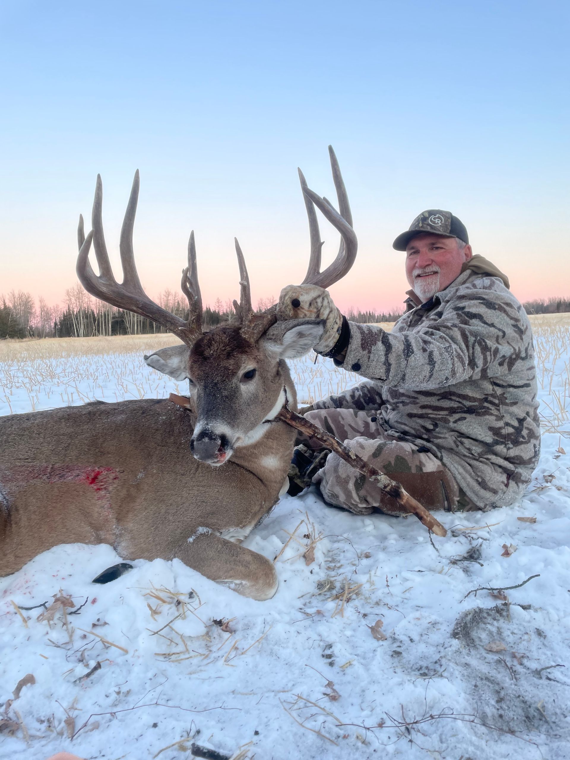 deer hunt with lodging Canada