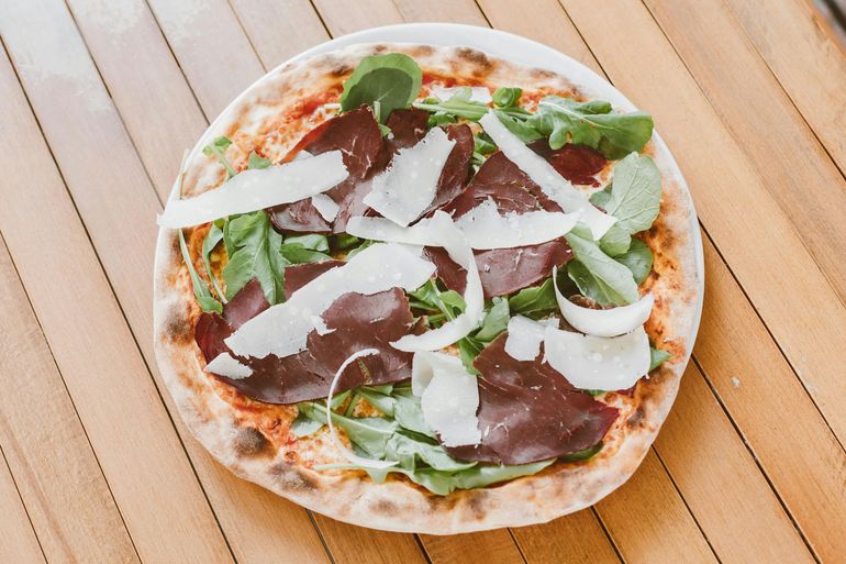 PARMESAN PIZZA