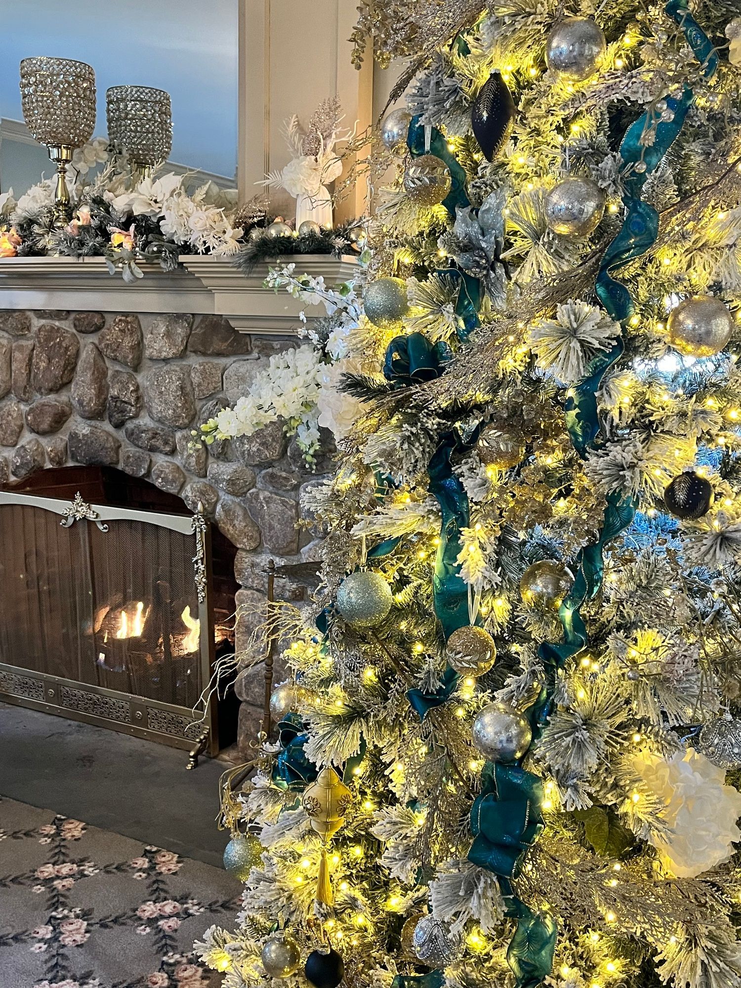 Fine dining on the beach