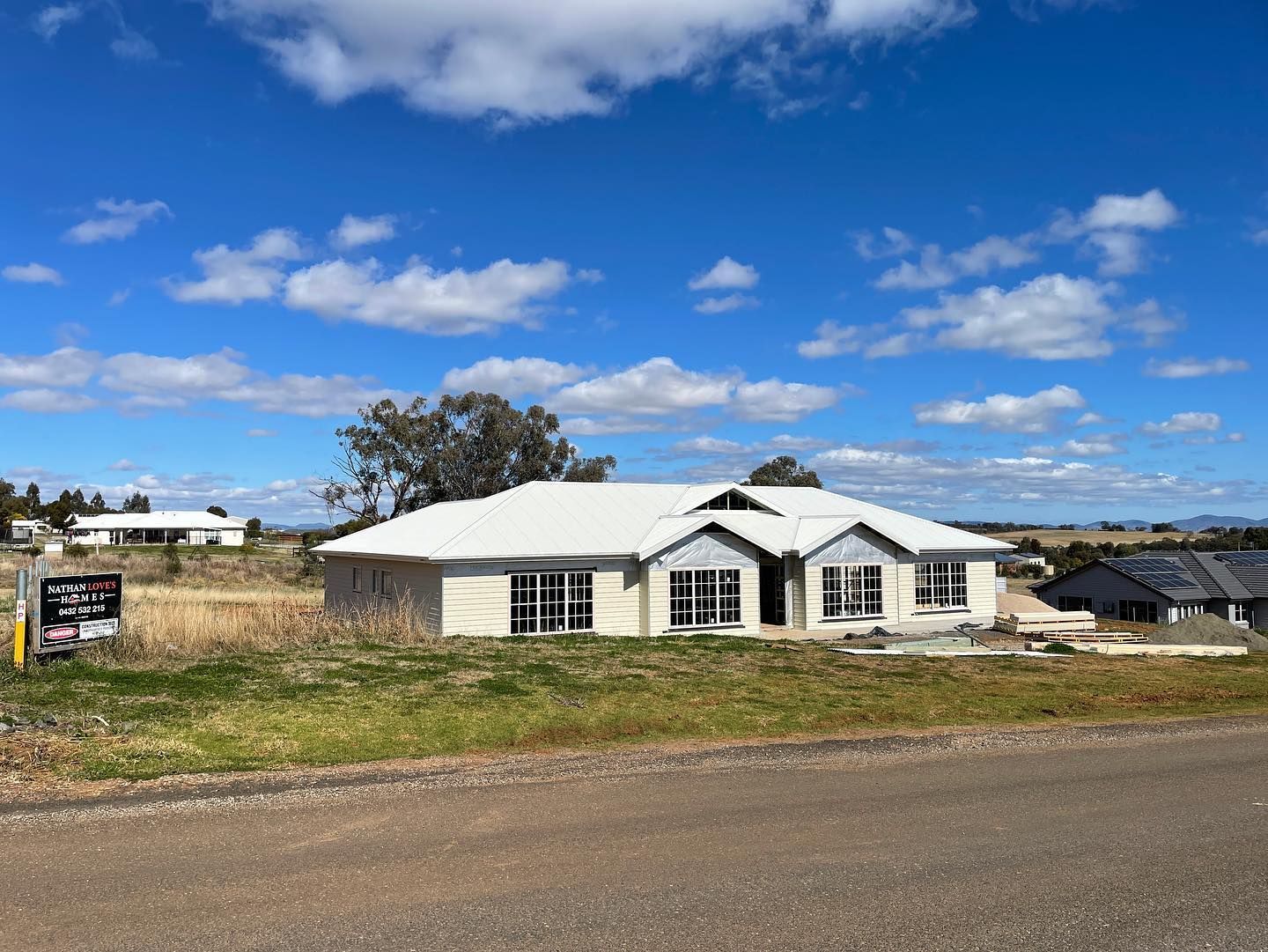House Is Being Built In The Middle Of A Field — Tamworth, NSW — Nathan Love’s Homes