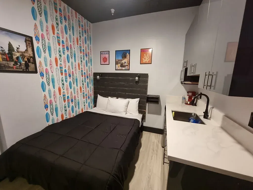 Deluxe Guest Room, Full Bed Balboa Park Hotel