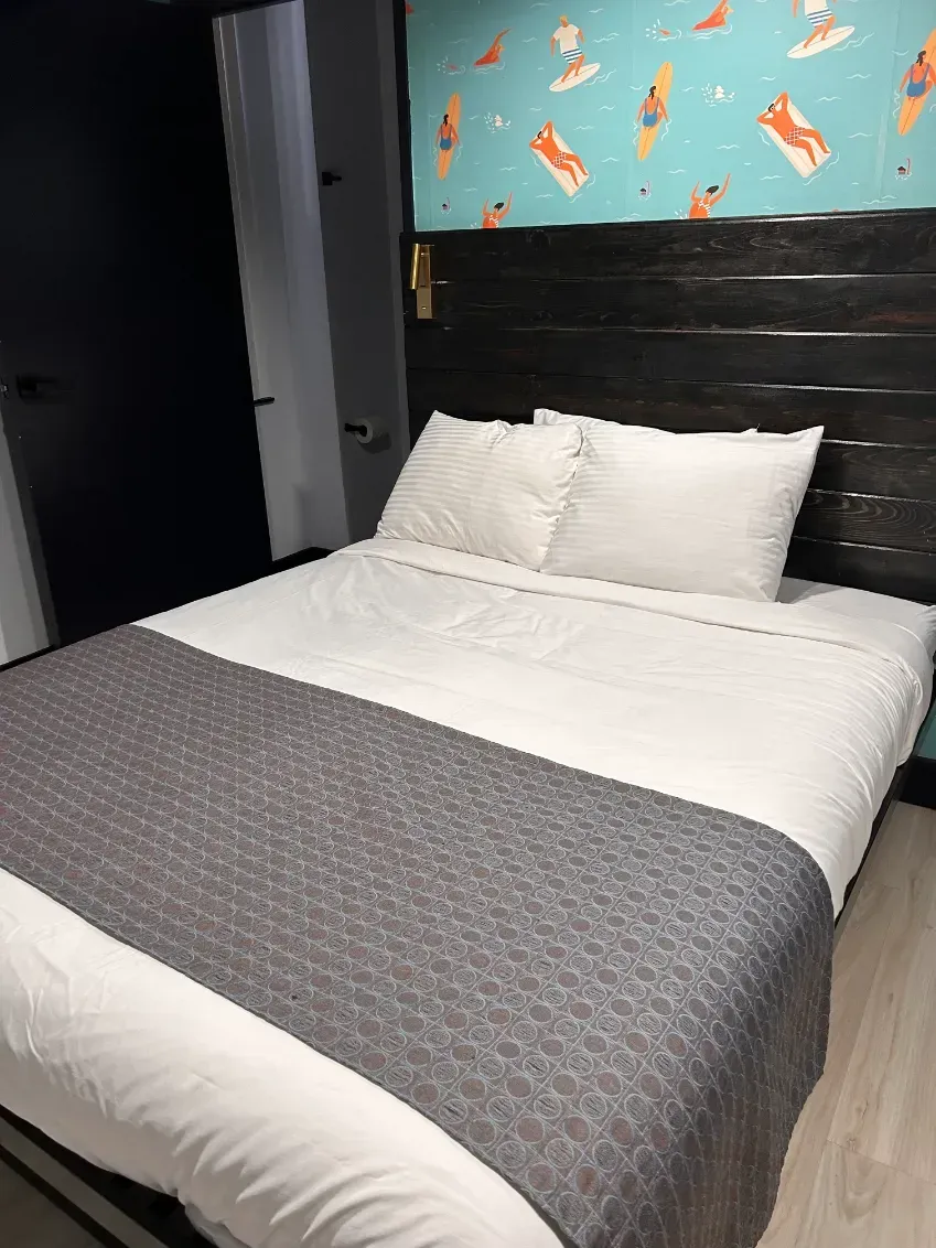 Deluxe Guest room, King Bed Balboa Park Hotel