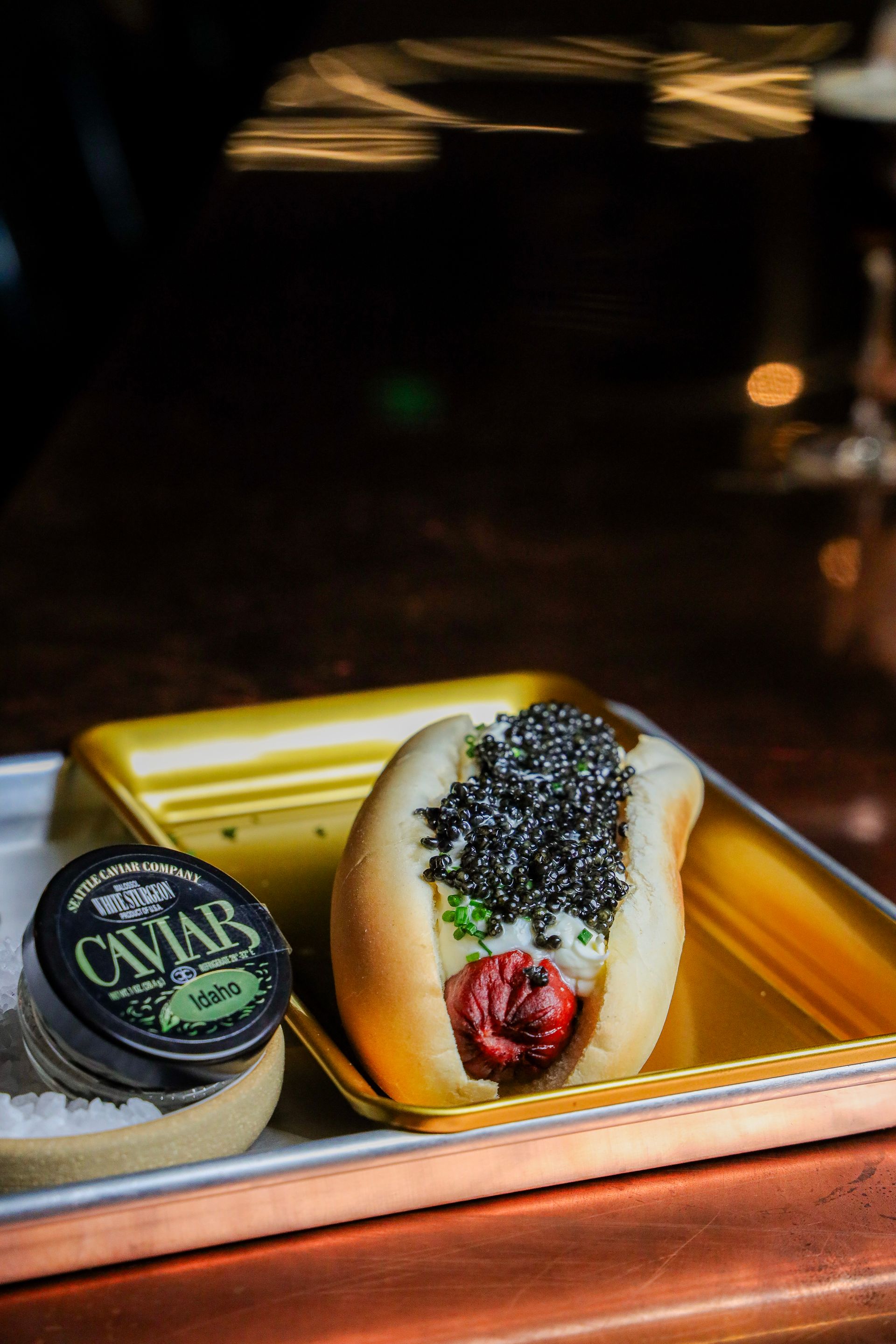 King Leroy Bellevue Caviar Dog